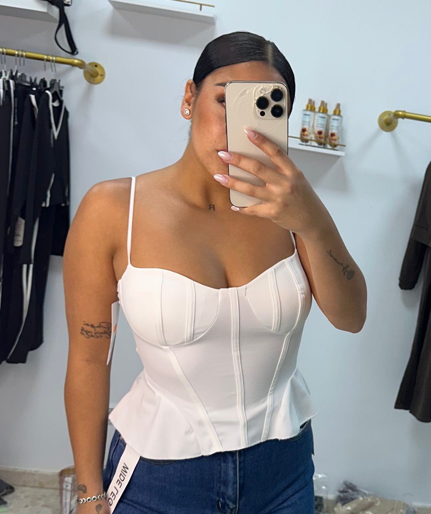 TOP VOLANTE