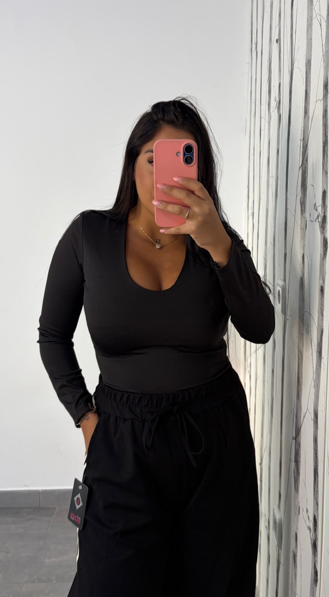 BODY LINA